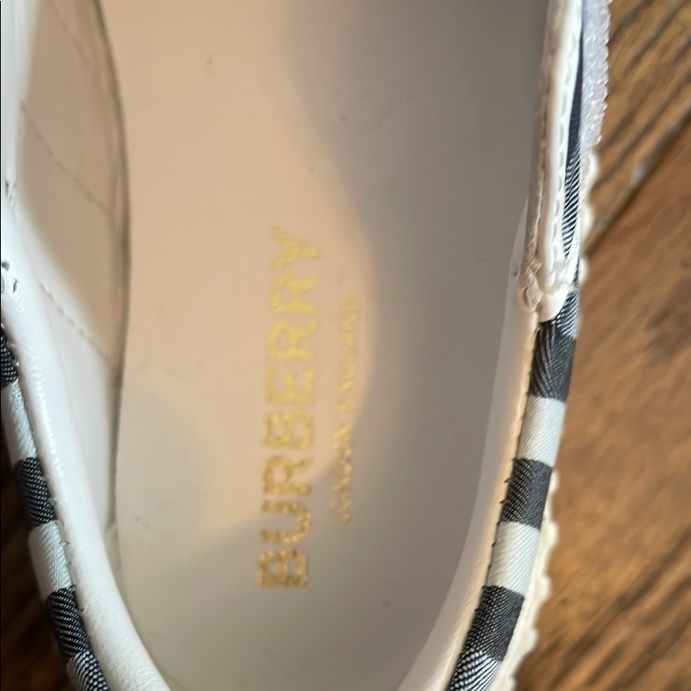 Burberry Kids Checkered Sneakers - Black and White - Picture 10 of 11